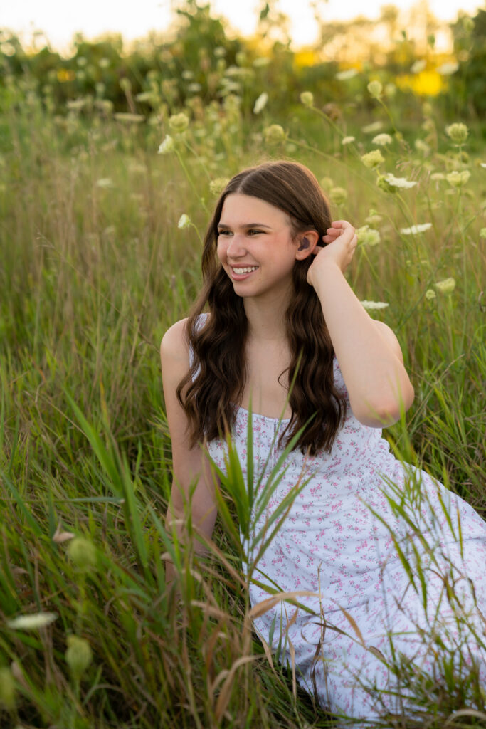 Senior girl styled with outfit guide for a West Bend senior photography experience in Lannon, Wisconsin